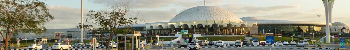 Sharjah Havalimanı dış görünüm