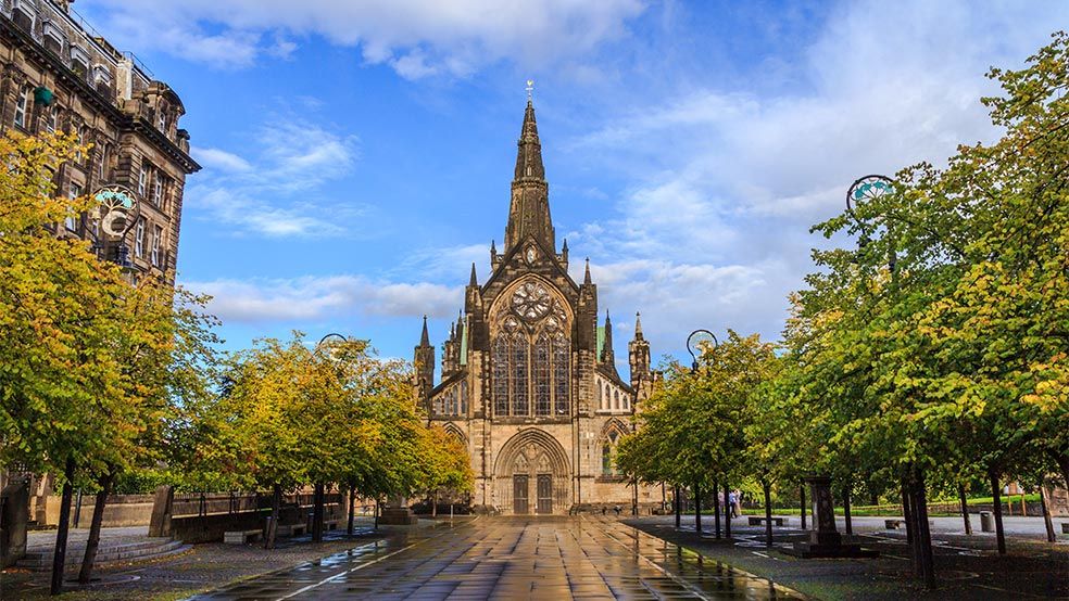 Glasgow katedral manzarası