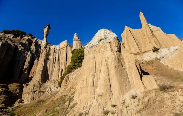 Kula Peri Bacaları, Manisa