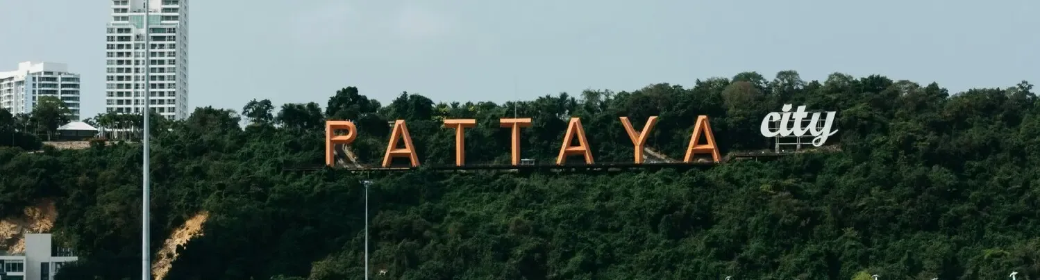 Pattaya şehir tabelası