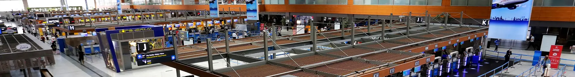 Sabiha Gökçen Havalimanı iç mekan