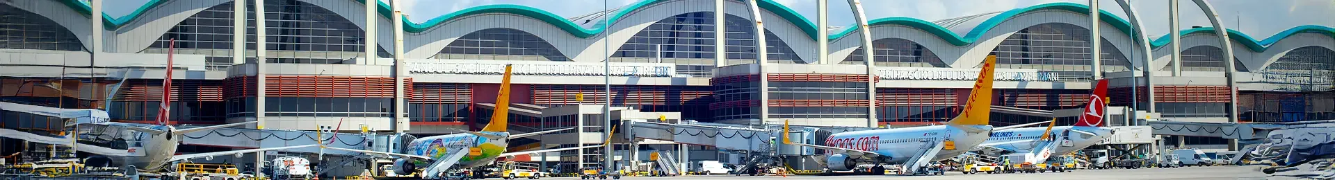 Sabiha Gökçen Havalimanı dıştan görünüm